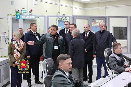 Глава Гродненской области Владимир Караник и губернатор Сахалинской области Валерий Лимаренко встретились на Белорусской АЭС