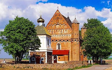 Знаменитая церковь святого Архангела Михаила д.Сынковичи Зельвенского района отмечает 610-летний юбилей
