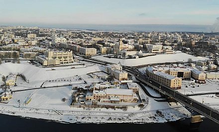 Открытие обновленного здания районной больницы в Мостах и семейная династия энергетиков из Вороново. Продолжаем рассказывать, чем живет регион