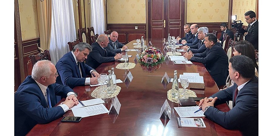 Парламентарии Беларуси и Таджикистана обсудили пути совместного противостояния вызовам и угрозам
