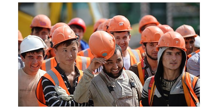 Новые правила для иностранцев. Как теперь будут работать трудовые мигранты