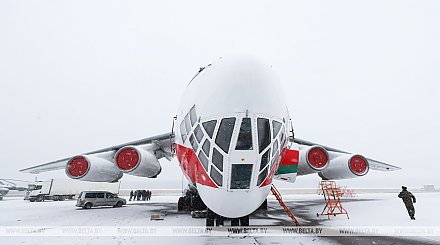 Самолет с белорусской гуманитарной помощью прибыл в Китай 13:19 30 января 2020