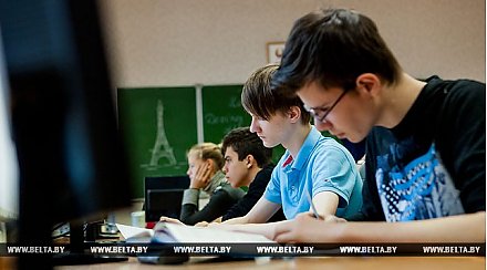 В Беларуси планируют открывать гимназические классы в обычных школах