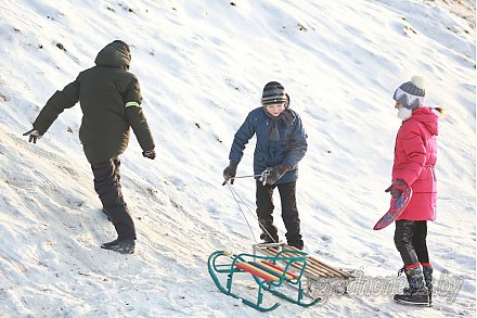 На Гродненщине определят места, небезопасные для катания на тюбингах, санках и «ледянках»