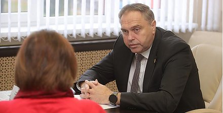 Владимир Караник: уменьшение количества обращений - результат работы службы "Одно окно" и местной власти