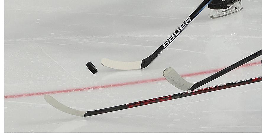 "Неман" и "Сокол" вышли в финал четырех "Евро-Азиатского Кубка Дружбы" по хоккею