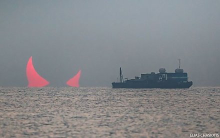 Солнечное затмение в Катаре сравнили с рогами дьявола