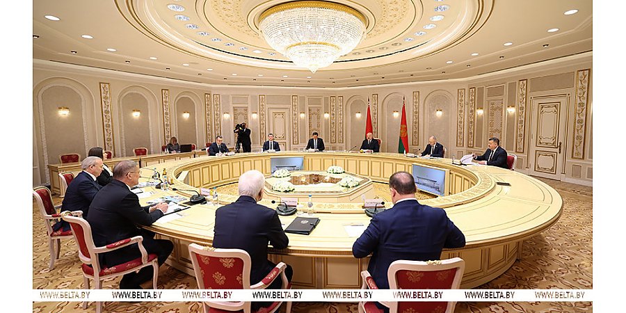 Александр Лукашенко о сотрудничестве с Башкортостаном: мы просто обязаны нарастить товарооборот и превзойти $320 млн