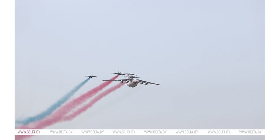 Высший пилотаж. Как в Мачулищах отпраздновали День военно-воздушных сил Беларуси