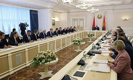Тема недели: Новые подходы в экономике обсудили на совещании у Александра Лукашенко