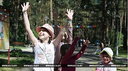 Около 220 тысяч школьников пройдут оздоровление в лагерях на первую смену