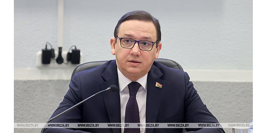 Перцов о симпозиуме литераторов: это в первую очередь мозговой штурм с лидерами мнений