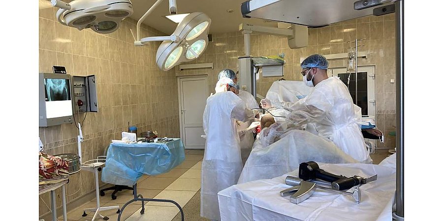 Как в клиниках Гродненской области выполняются операции по замене суставов, рассказываем в проекте «Высокие технологии и здоровье»