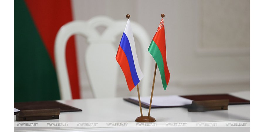 Александр Лукашенко совершит рабочий визит в Россию, в Москве 11 марта переговоры с Владимиром Путиным