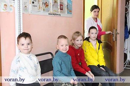 В Вороновской ЦРБ выездной прием пациентов провели врачи из Гродно