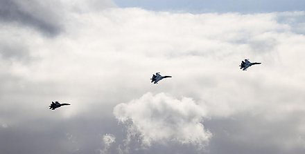 Летные экипажи Беларуси и России выполняют боевое применение на полигоне Ружанский