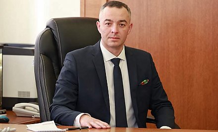 Заместитель председателя облисполкома Виталий Невера провел субботнюю прямую линию с жителями региона