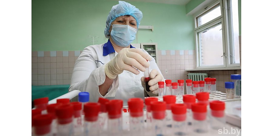 Иммунолог заявил, что заболеть одновременно коронавирусом и ОРВИ невозможно