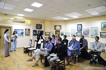 Навукова-практычная канферэнцыя «Старажытнасці Ваўкавыскага краю: гісторыка-археалагічныя даследаванні» прайшла на абласных «Дажынках-2025»