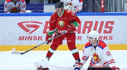 Александр Лукашенко: лучше умереть стоя, чем жить на коленях