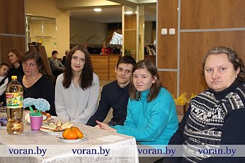 Сила, дающая крылья. В Вороновском районном центре культуры и народного творчества состоялось мероприятие, посвященное Дню инвалидов