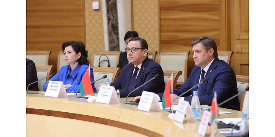 Владимир Перцов принял участие в заседании Республиканского межведомственного координационного совета по патриотическому воспитанию населения