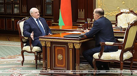 Александр Лукашенко потребовал подготовить "абсолютно откровенную" Концепцию нацбезопасности