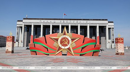 Александр Лукашенко в поздравлении с 9 Мая: Беларусь призывает все государства к диалогу вместо конфликтов 
