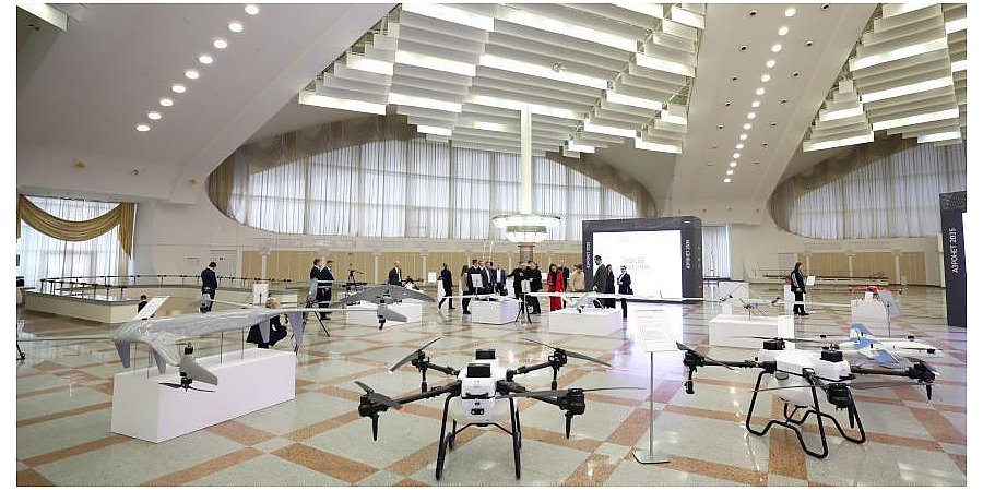 Дрон-художник и "Стрекоза". Александр Лукашенко посетит выставку новейших российских беспилотников