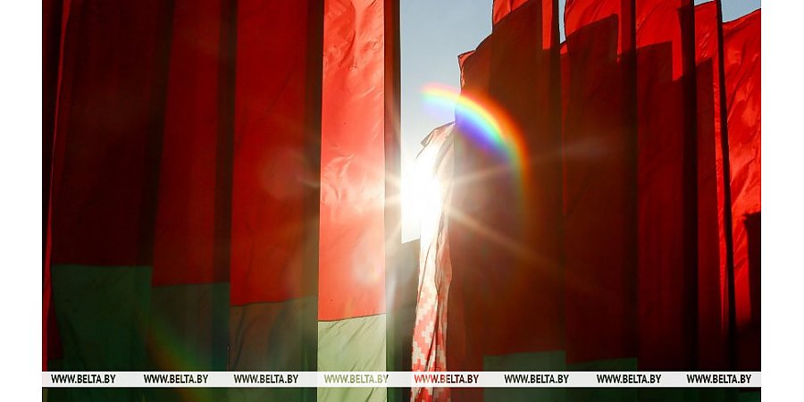 Александр Лукашенко назвал вопросы обороны и безопасности важнейшими на предстоящем заседании ВНС