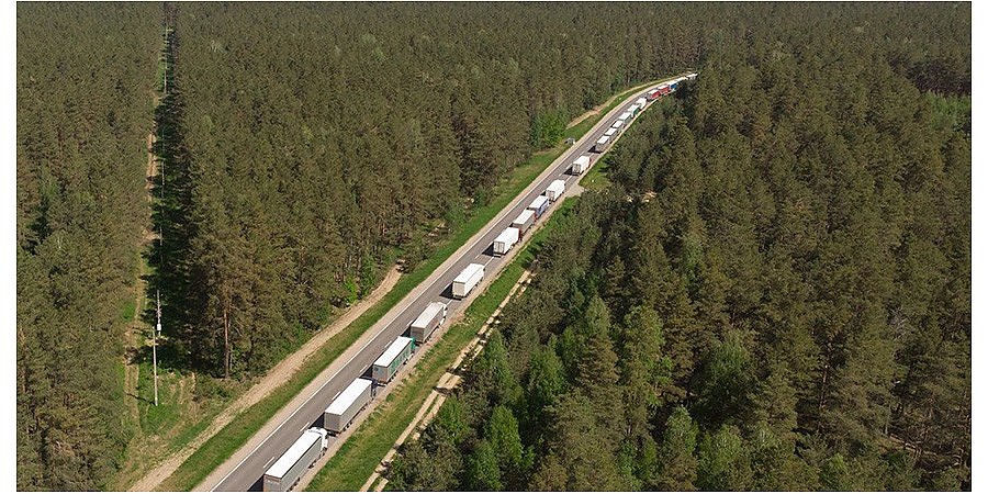 Выезда из Беларуси в ЕС на границе ожидают более 1,2 тыс. фур