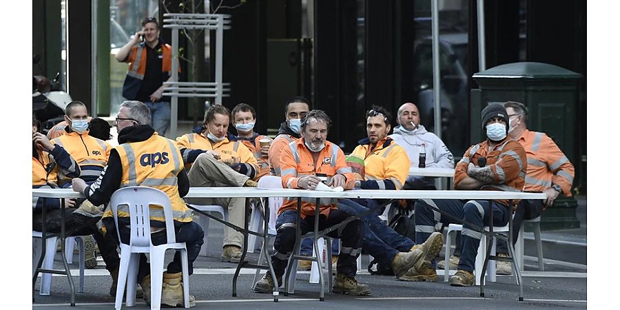 В Мельбурне прошла акция протеста против коронавирусных ограничений