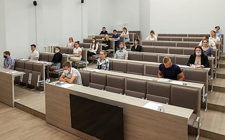 В России планируют ввести экзамены для мигрантов из Беларуси