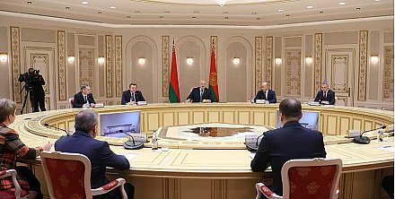 Александр Лукашенко: Беларусь настроена решительно наращивать товарооборот с Архангельской областью