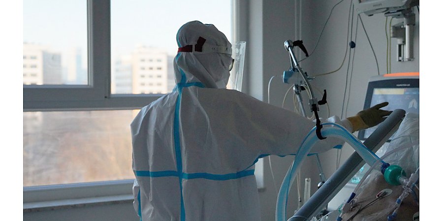 В Польше готовятся к новым ограничениям из-за резкого роста COVID-19