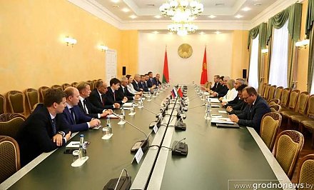 В Гродно прошла встреча руководства Гродненского региона с делегацией Нижегородской области