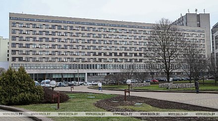 Минздрав аргументировал принимаемые в Беларуси меры против коронавируса
