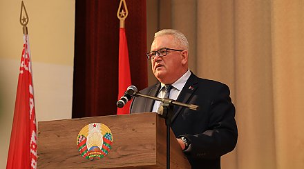 Игорь Карпенко: воспитание подрастающего поколения - важная государственная и общественная задача