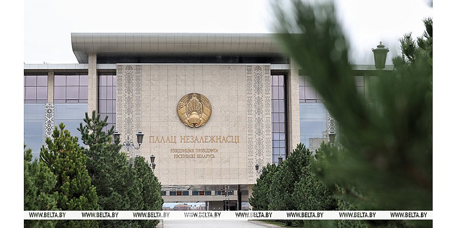 Александр Лукашенко поручил минимизировать все риски в период уборочной 