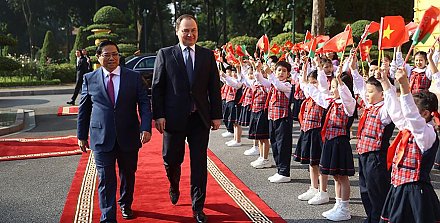 Ставка на развитие промкооперации. О чем Роман Головченко говорил с премьером Вьетнама