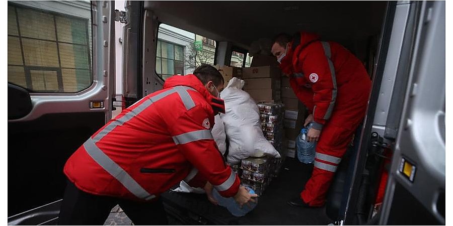 Очередную партию гумпомощи доставили в лагерь беженцев на белорусско-польской границе