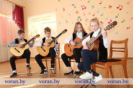 Весна. Музыка. Дети. В Вороновской и Радунской детских школах искусств прошли большие отчетные концерты