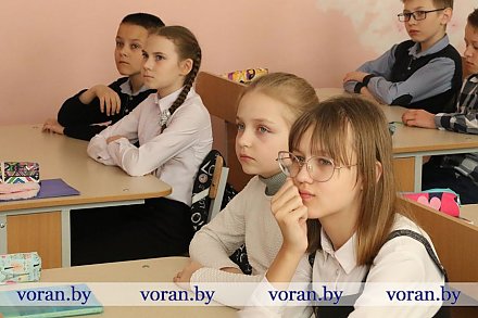 Единый урок памяти «О чем звонят колокола Хатыни» провели в школах Вороновщины