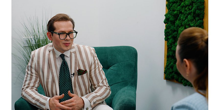 Врачи чаще носят очки, потому что линзы вредны? Рассматриваем популярный миф