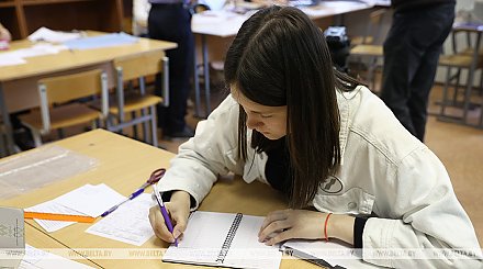 Как пройдет вступительная кампания для выпускников школ прошлых лет, рассказали в Минобразования