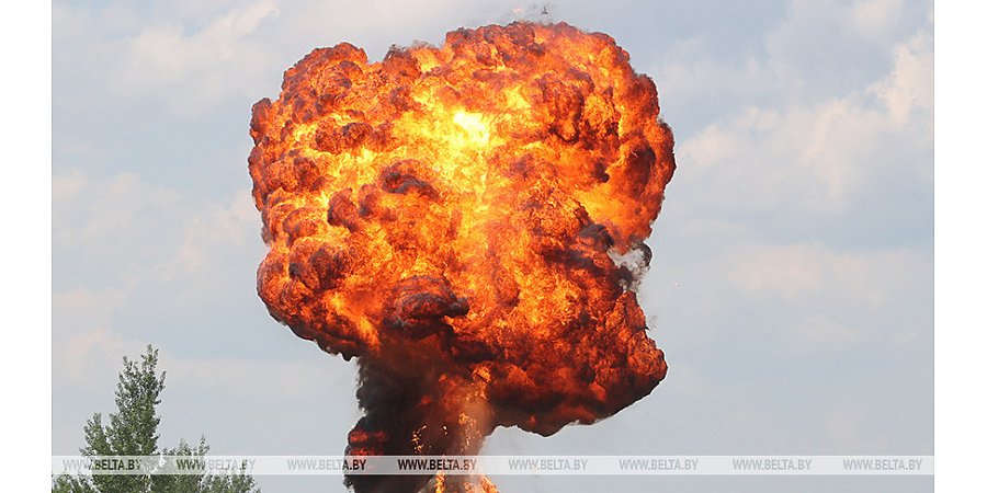 Количество жертв нападения террориста-смертника в Пешаваре увеличилось до 59