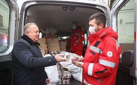 Совет Республики и Белорусское Общество Красного Креста отправили вторую часть гуманитарной помощи на белорусско-польскую границу
