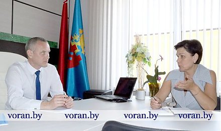 Важно сохранить консолидацию в обществе. С жителями Вороновского района встретился сенатор Игорь Гедич (Дополнено)