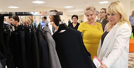 Может ли директор школы обязать учеников носить определенную форму? Ответили в Минобразования