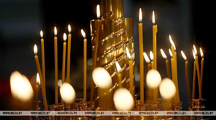 День всех святых и День поминовения усопших отмечают католики в первые дни ноября1